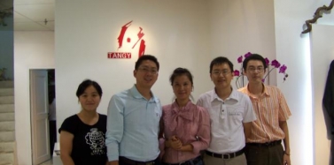 【廣東】為推動申遺，順德莨綢項目正式簽約